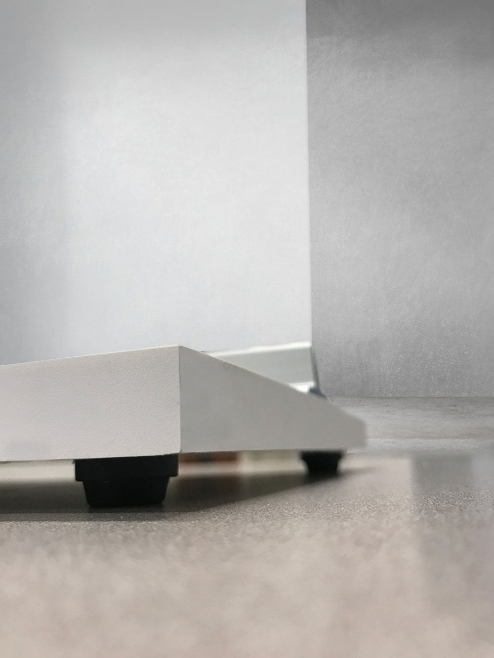 BOTTOM SLIDE IN | Hygiene barrier – New York Blackboard